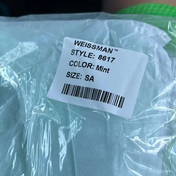 WE BOTH KNOW - Picture 4 of 4